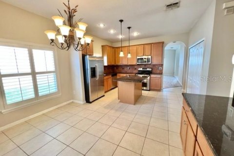 Villa ou maison à louer à Sanford, Floride: 4 chambres, 181.62 m2 № 2386643 - photo 8