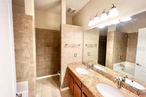 Villa ou maison à louer à Sanford, Floride: 4 chambres, 181.62 m2 № 2386643 - photo 17