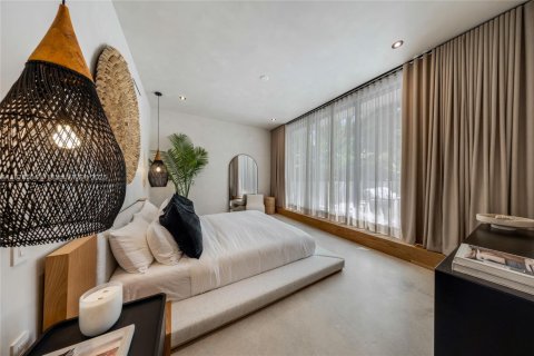 Casa en alquiler en Miami, Florida, 3 dormitorios, 469.34 m2 № 2054975 - foto 21