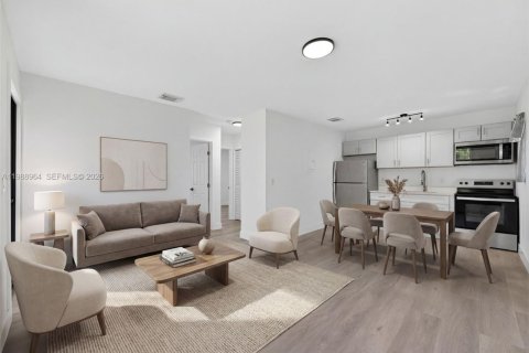 Apartamento en alquiler en Miami, Florida, 2 dormitorios № 2050756 - foto 12