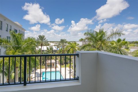 Снять в аренду кондоминиум в Форт-Лодердейл, Флорида 1 спальня, 70.23м2, № 2065384 - фото 23