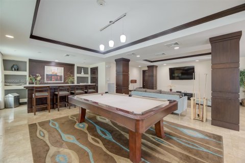 Снять в аренду кондоминиум в Форт-Лодердейл, Флорида 1 спальня, 70.23м2, № 2065384 - фото 27