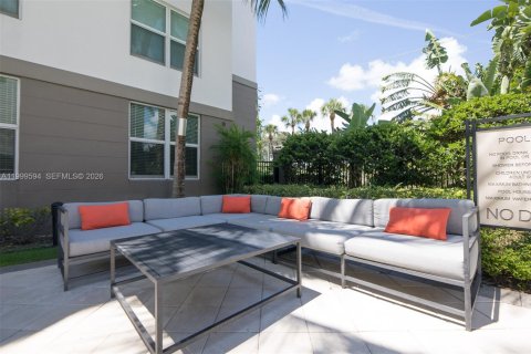 Снять в аренду кондоминиум в Форт-Лодердейл, Флорида 1 спальня, 70.23м2, № 2065384 - фото 29