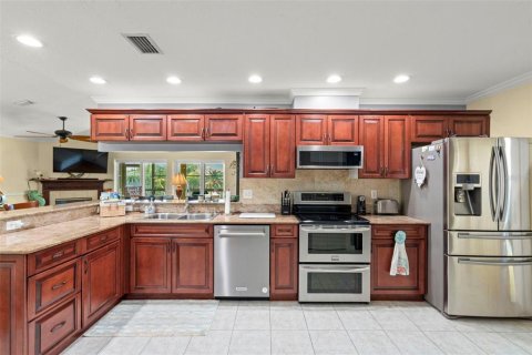 Villa ou maison à vendre à New Port Richey, Floride: 5 chambres, 271.18 m2 № 1878213 - photo 20
