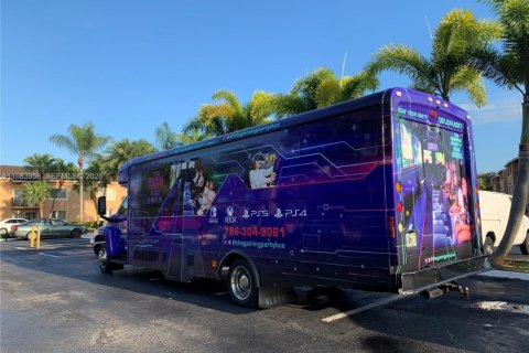 Купить коммерческую недвижимость в Катлер-Бей, Флорида № 2048504 - фото 17