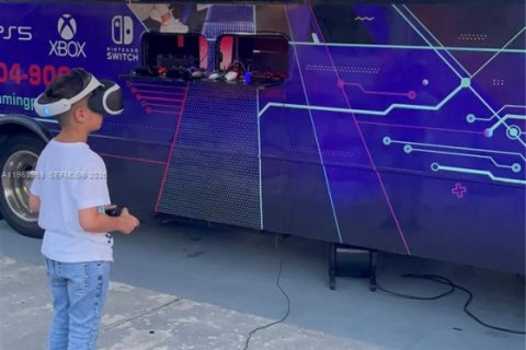 Купить коммерческую недвижимость в Катлер-Бей, Флорида № 2048504 - фото 7