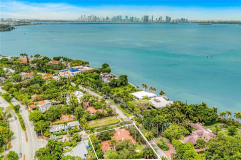Casa en venta en Miami Beach, Florida, 6 dormitorios, 529.54 m2 № 1774606 - foto 11