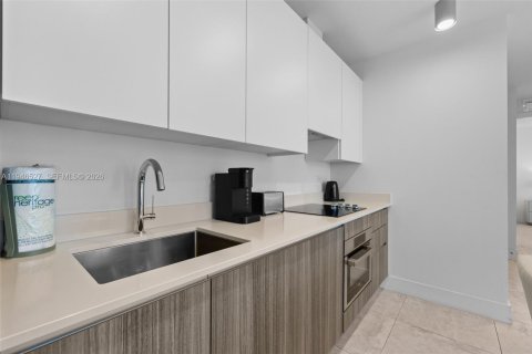 Copropriété à vendre à Miami, Floride: 2 chambres № 2088980 - photo 22