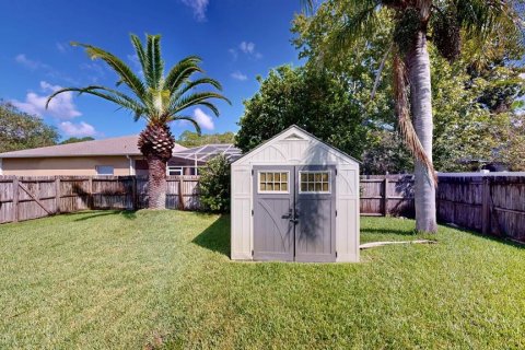 House in Palm Coast, Florida 3 bedrooms, 181.81 sq.m. № 2390770 - photo 29