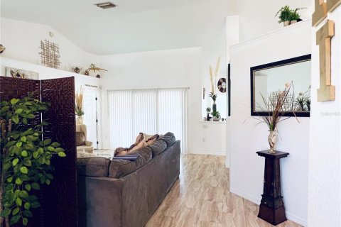 House in Ocala, Florida 3 bedrooms, 202.62 sq.m. № 1724723 - photo 2