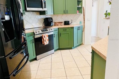 House in Ocala, Florida 3 bedrooms, 202.62 sq.m. № 1724723 - photo 8