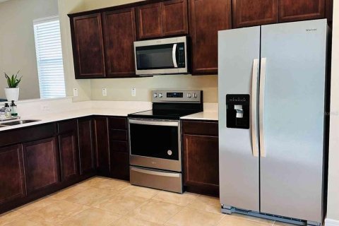 House in Ocala, Florida 3 bedrooms, 117.06 sq.m. № 2228347 - photo 10