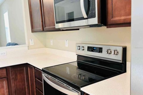 House in Ocala, Florida 3 bedrooms, 117.06 sq.m. № 2228347 - photo 15
