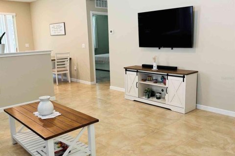 House in Ocala, Florida 3 bedrooms, 117.06 sq.m. № 2228347 - photo 20