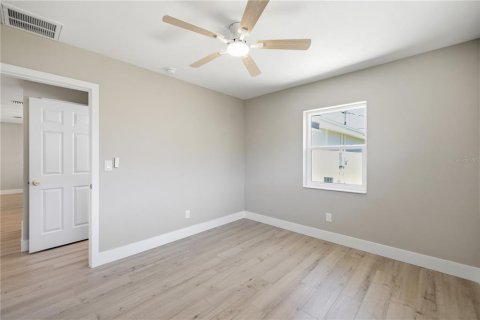 Villa ou maison à vendre à Gulfport, Floride: 3 chambres, 155.61 m2 № 2419124 - photo 30