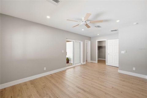 Villa ou maison à vendre à Gulfport, Floride: 3 chambres, 155.61 m2 № 2419124 - photo 17