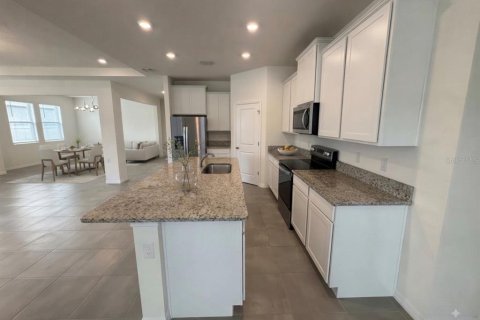 Villa ou maison à vendre à Ocala, Floride: 4 chambres, 264.12 m2 № 2318998 - photo 10