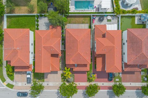 Купить виллу или дом в Хайалиа, Флорида 4 спальни, 228.73м2, № 1897107 - фото 6