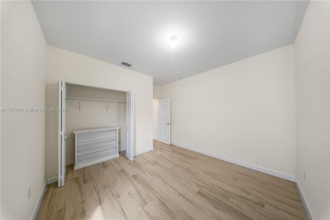 Купить виллу или дом в Хайалиа, Флорида 4 спальни, 228.73м2, № 1897107 - фото 17
