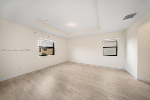 Купить виллу или дом в Хайалиа, Флорида 4 спальни, 228.73м2, № 1897107 - фото 27