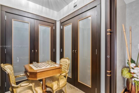 Купить кондоминиум в Санни-Айлс-Бич, Флорида 3 спальни, 280.19м2, № 1995665 - фото 26