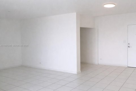 Снять в аренду кондоминиум в Майами-Бич, Флорида 2 спальни, 112.13м2, № 2023374 - фото 6