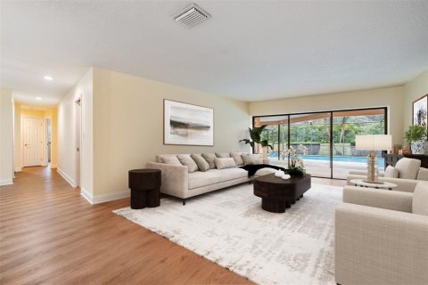 House in Palm Harbor, Florida 4 bedrooms, 336.03 sq.m. № 1910186 - photo 7