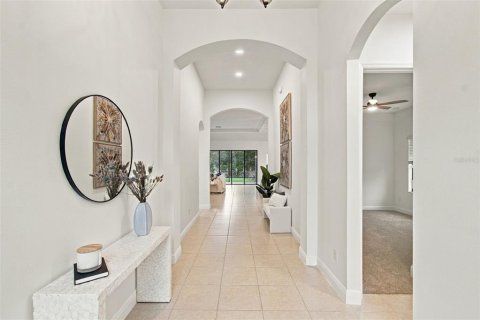 House in Brandon, Florida 4 bedrooms, 238.94 sq.m. № 2406677 - photo 7