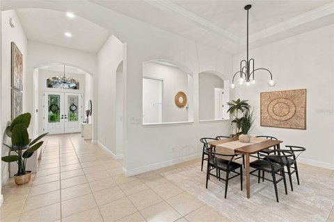 House in Brandon, Florida 4 bedrooms, 238.94 sq.m. № 2406677 - photo 11