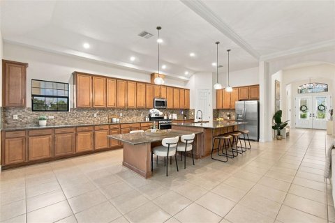 House in Brandon, Florida 4 bedrooms, 238.94 sq.m. № 2406677 - photo 29