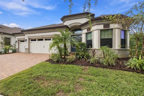 House in Brandon, Florida 4 bedrooms, 238.94 sq.m. № 2406677 - photo 3