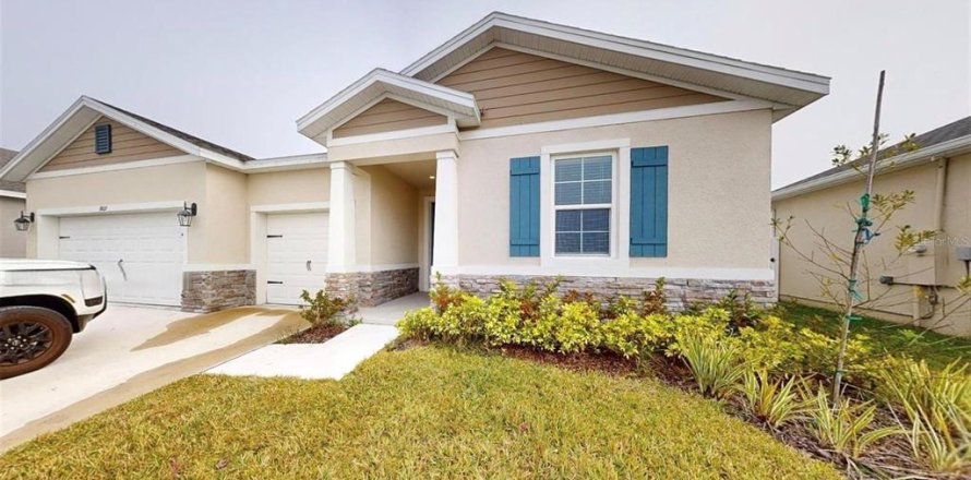 Casa en Kissimmee, Florida 4 dormitorios, 264.96 m2 № 2231188
