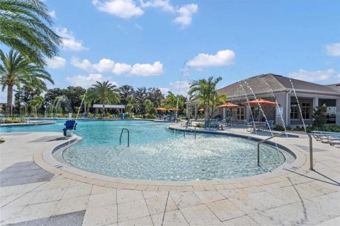 Casa en venta en Kissimmee, Florida, 4 dormitorios, 264.96 m2 № 2231188 - foto 2