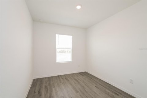 Townhouse in Wesley Chapel, Florida 3 bedrooms, 115.94 sq.m. № 1771291 - photo 13