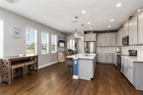 House in Sarasota, Florida 4 bedrooms, 201.41 sq.m. № 1805653 - photo 14