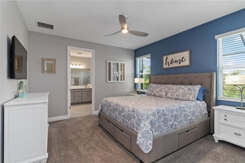 House in Sarasota, Florida 4 bedrooms, 201.41 sq.m. № 1805653 - photo 22