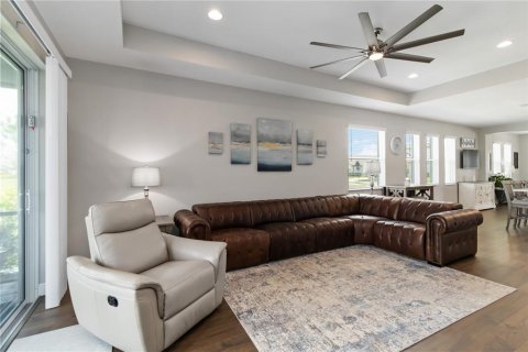 House in Sarasota, Florida 4 bedrooms, 201.41 sq.m. № 1805653 - photo 17