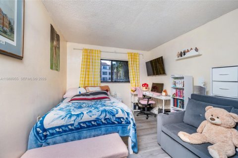 Купить кондоминиум в Хайалиа, Флорида 2 спальни, 80.82м2, № 2051874 - фото 13