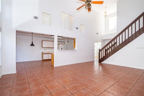 Casa en venta en Lake Mary, Florida, 3 dormitorios, 188.41 m2 № 2356157 - foto 11