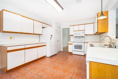 Casa en venta en Lake Mary, Florida, 3 dormitorios, 188.41 m2 № 2356157 - foto 19