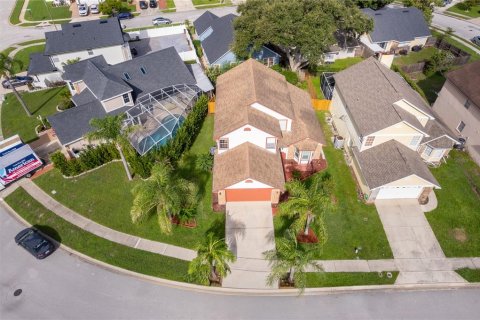 Casa en venta en Lake Mary, Florida, 3 dormitorios, 188.41 m2 № 2356157 - foto 3