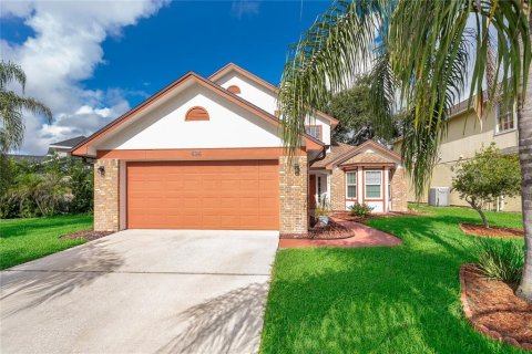 Casa en venta en Lake Mary, Florida, 3 dormitorios, 188.41 m2 № 2356157 - foto 2