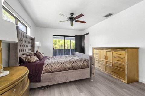 Villa ou maison à vendre à Coral Springs, Floride: 4 chambres, 188.96 m2 № 2245754 - photo 18
