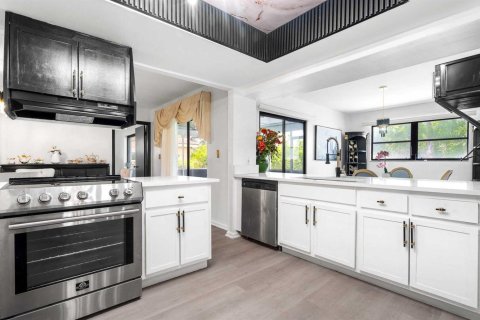 Villa ou maison à vendre à Coral Springs, Floride: 4 chambres, 188.96 m2 № 2245754 - photo 13