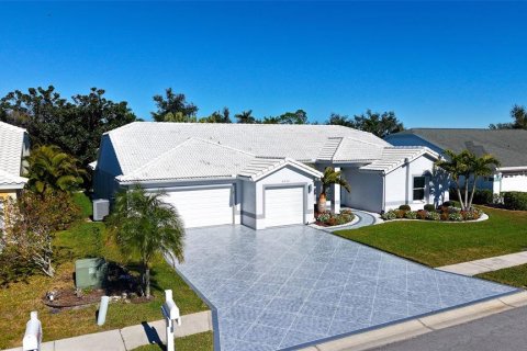 House in Sarasota, Florida 3 bedrooms, 255.95 sq.m. № 2155832