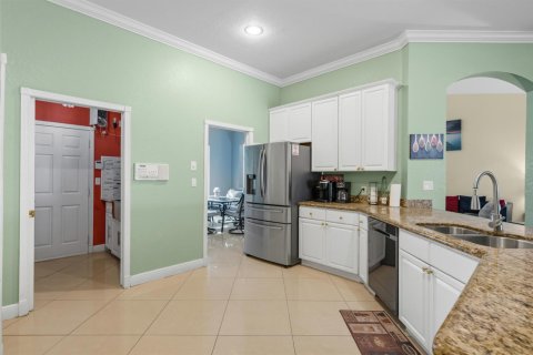 Купить виллу или дом в Порт-Сент-Луси, Флорида 3 комнаты, 279.91м2, № 2254582 - фото 15
