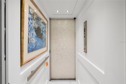 Купить кондоминиум в Бель-Эйр, Флорида 10 комнат, 307.13м2, № 2211652 - фото 18