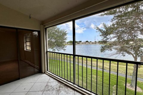 Apartamento en alquiler en Boca Raton, Florida, 3 dormitorios, 108.7 m2 № 1189574 - foto 1