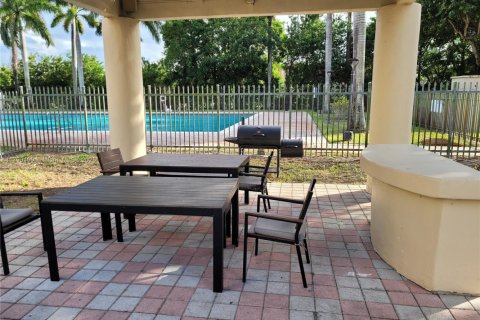 Condominio en venta en Miami, Florida, 1 dormitorio, 64.1 m2 № 1731217 - foto 2