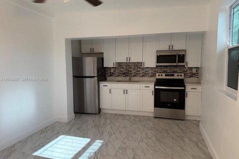 Studio à Miami, Floride № 2076214